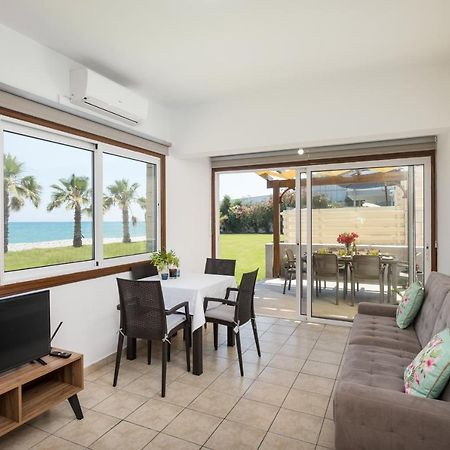 Pebble Beach Apartment Voroklini Dış mekan fotoğraf